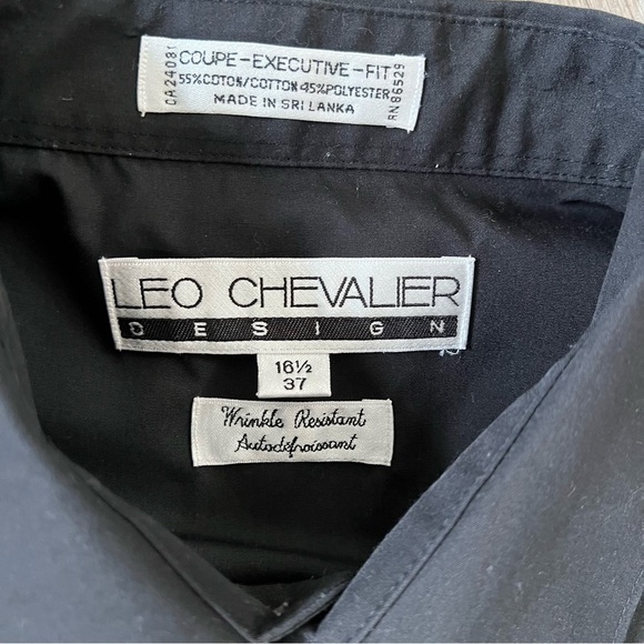 Elegant Black Men's Dress Shirt - Picture 3 of 4